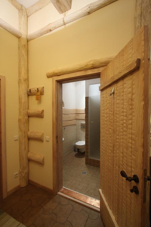 Protsev Park-Hotel Butenko Stable מראה חיצוני תמונה